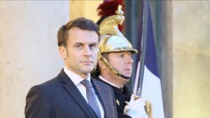 رئیس‌جمهور فرانسه: ارسال جنگنده به اوکراین یک گزینه نیست