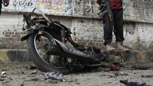 پاکستان، بارود لادی گئی موٹر سائیکل سے حملہ، 2 افراد جان بحق