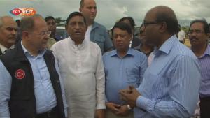 Prem’yer-ministrı urınbasarı Rohingyağa bardı