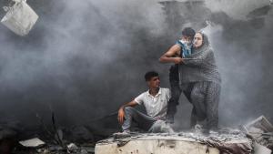 در حملات هوایی اسرائیل به اردوگاه پناهندگان شاطی 42 فلسطینی کشته شدند