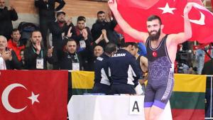 Мехмет Али Йигиттен алтын медаль...