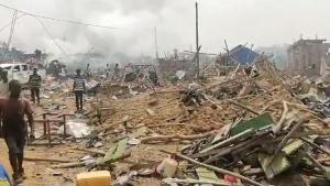 Най-малко 17 души загинаха при експлозия в Гана