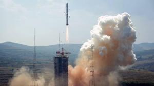 چین 4 ماهواره به فضا فرستاد