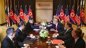 Reunión histórica entre EEUU y Corea del Norte