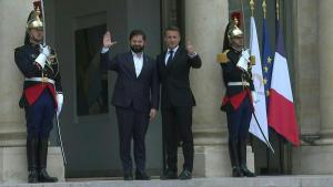 Macron francia elnök tűzszünetre szólított fel Gázában