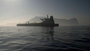 Greqia sekuestron anijen iraniane dhe naftën që ajo transportonte
