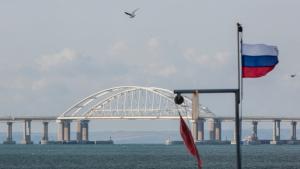 The Sun: “Ucrania planea destruir el puente de Crimea”