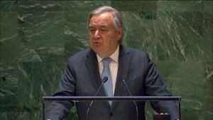 Antonio Guterres parla alla sessione di chiusura della Conferenza dell'ONU sull'acqua 2023