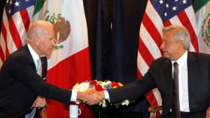 バイデン米大統領とオブラドール メキシコ大統領がオンライン会談