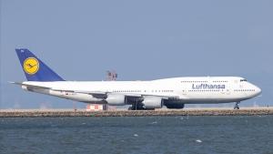 Sztrájkolnak a német Lufthansa légitársaság földi kiszolgálói