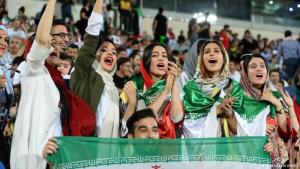 برگزاری بازی ایران و عراق در استادیوم آزادی با حضور تماشاگران زن