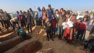 Броят на убитите палестинци в Газа надхвърли 29 782