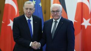 Erdoğan tárgyal Steinmeier német elnökkel