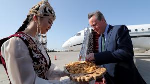 Қырғызстан президенті Жапаров  Ұлыбритания Сыртқы істер министрі  Кэмеронды қабылдады