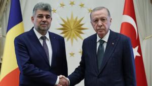 Primeiro-ministro romeno foi recebido em Ancara pelo Presidente Erdogan