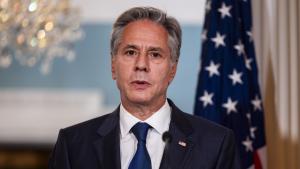 بلىنكېن ئەلىيېۋ ۋە پاشىنيان بىلەن تېلېفونلىشىپ، تىنچلىق سۆھبەتلىرى توغرىسىدا سۆزلەشتى