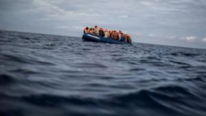 13名非正规移民在伊兹密尔获救