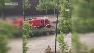 Chuvas fortes causaram inundações em Zaragoza, Espanha