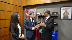 ترکی- پاکستان  انٹر  پارلیمنٹری  فرینڈشپ گروپ کے چئیرمین  علی شاہین کا ٹی آر ٹی  اُردو سروس کو انٹرویو