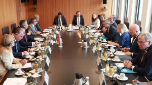 Συνάντηση Γιερλίκαγια με την Ομοσπονδιακή Υπουργό Εσωτερικών της Γερμανίας Φέιζερ