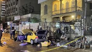 Во напади врз две банки во ирачкиот главен град Багдад се ранети две лица