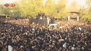 伊朗前总统拉夫桑贾尼今天被安葬