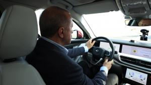 ترک صدر نے پہلی مقامی گاڑی کی ٹیسٹ ڈرائیو کی