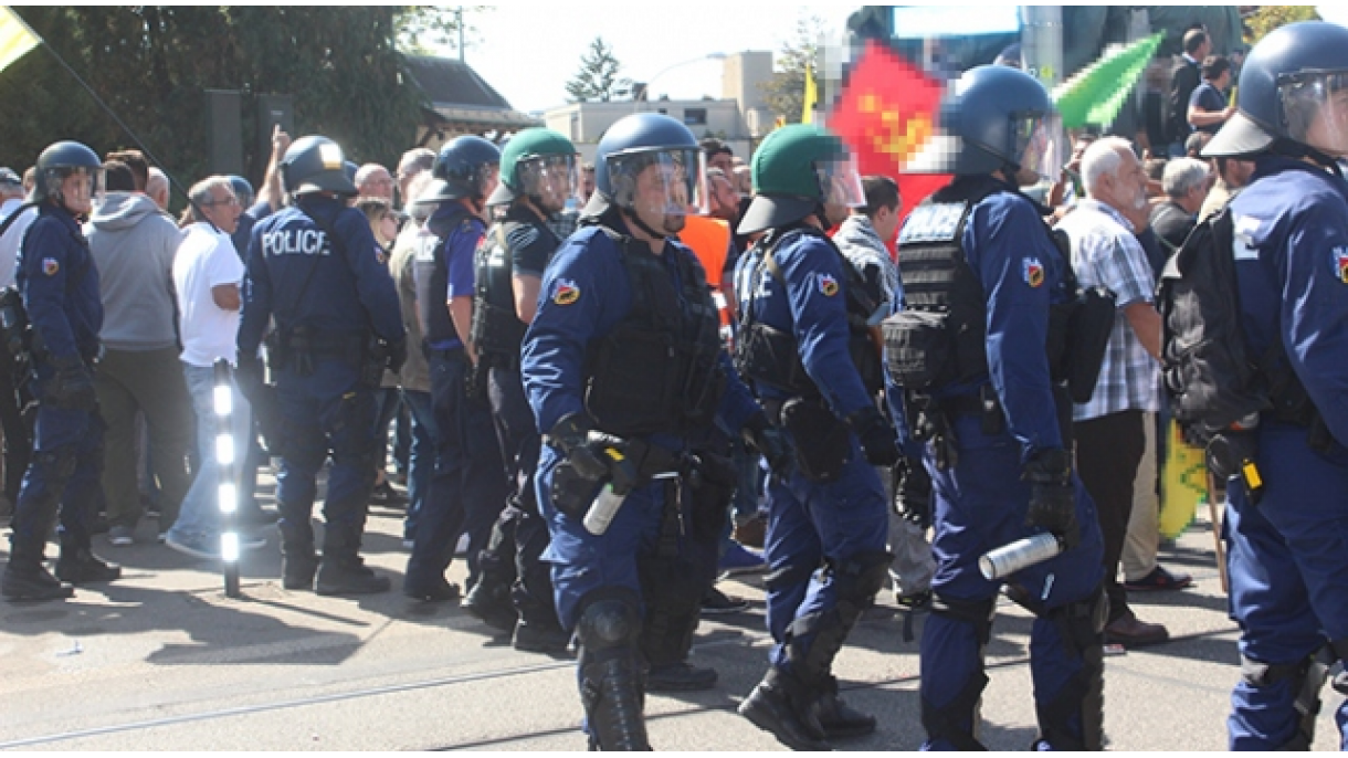 Полицията в Берн арестува много привърженици на ПКК...