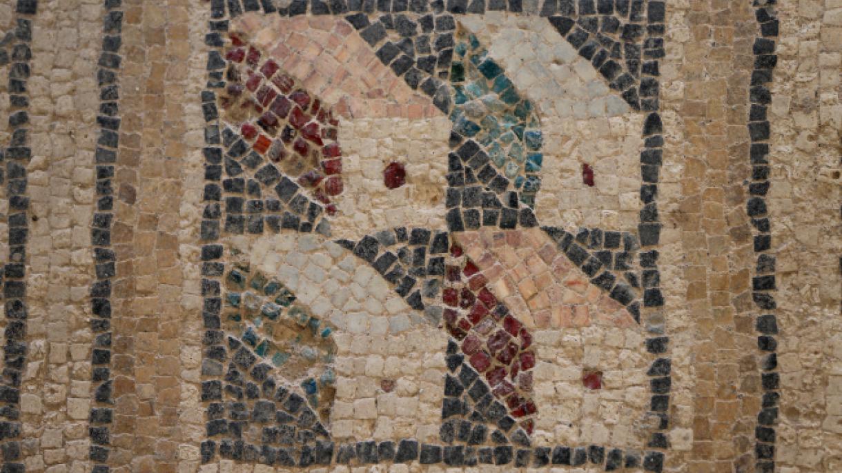 Iluminan la historia artística de Capadocia los mosaicos encontrados por los cazadores de tesoro