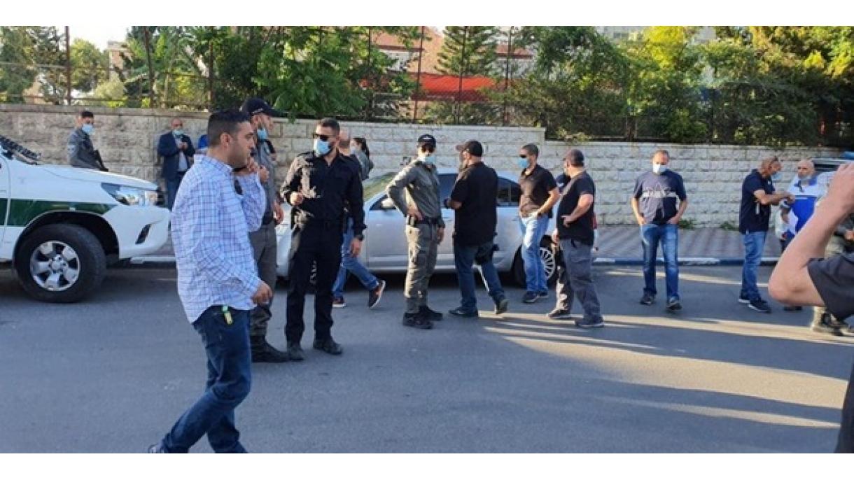 Израелската полиция отново арестува губернатора на Ерусалим...