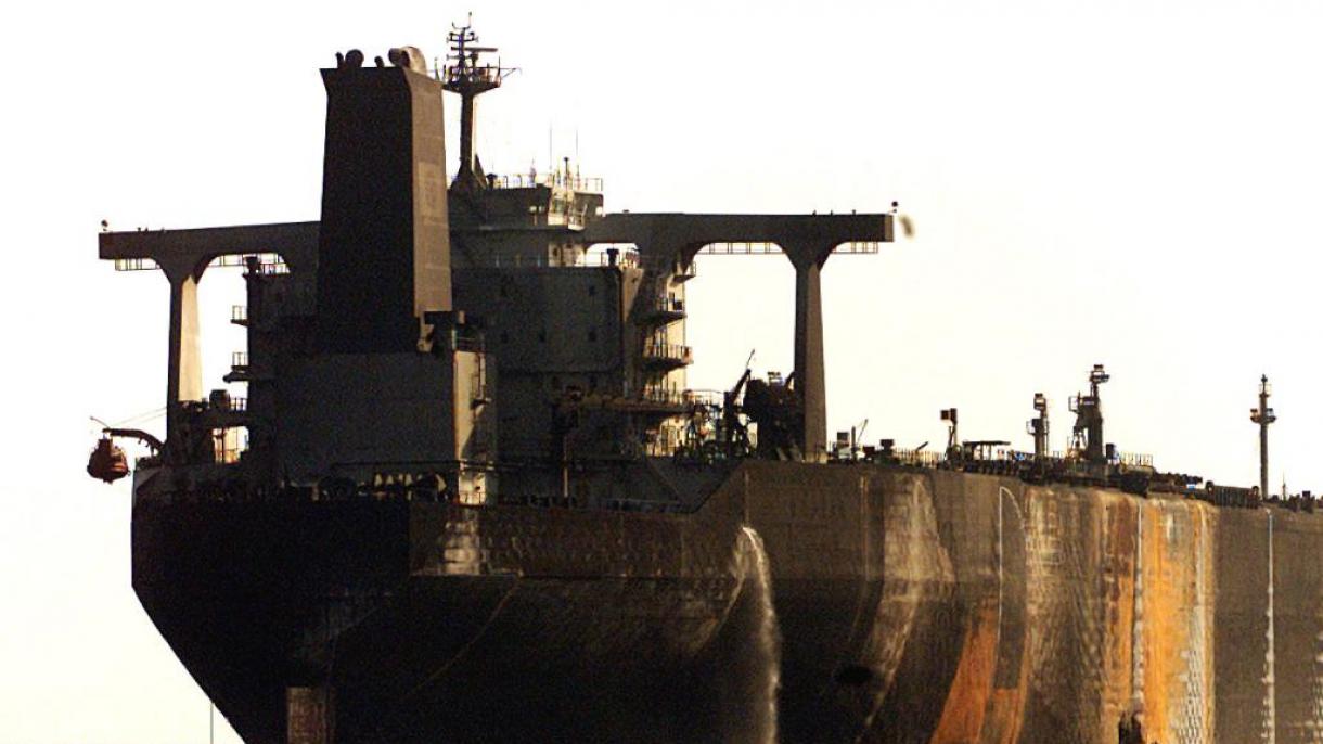 ایران نے خلیج بصرہ میں ایک غیرملکی آئل ٹینکرکو قبضے میں لےلیا