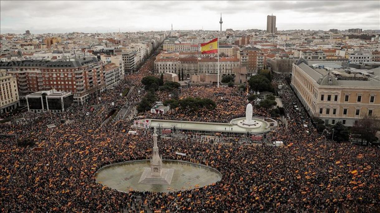 España iría a elecciones generales el 28 de abril