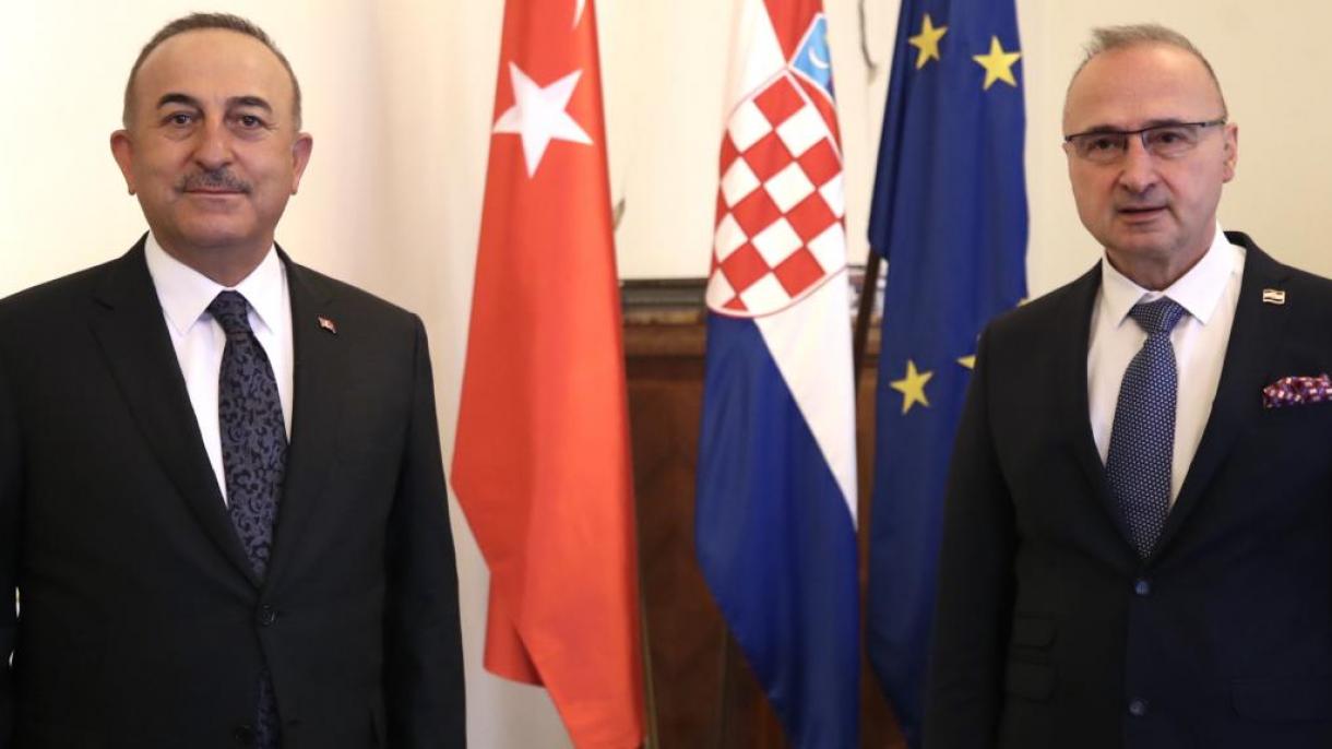 Mövlud Çavuşoğlu xorvatiyalı həmkarı ilə görüşüb
