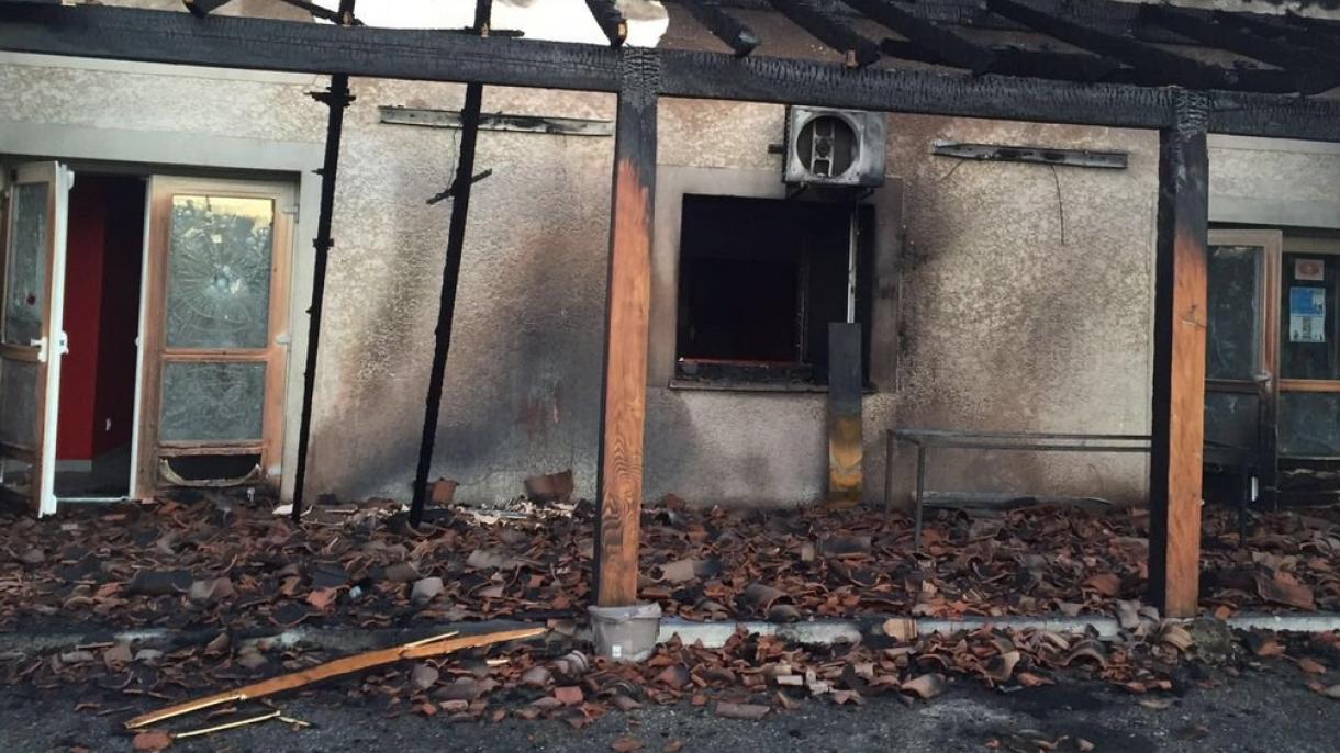 فرانس میں مسجد نذر آتش کرنے کی کوشش،مسجد کو نقصان پہنچا
