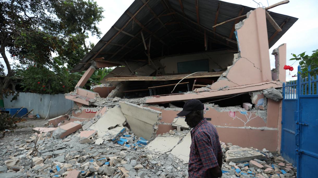 Sube el número de muertos en el terremoto en Haití