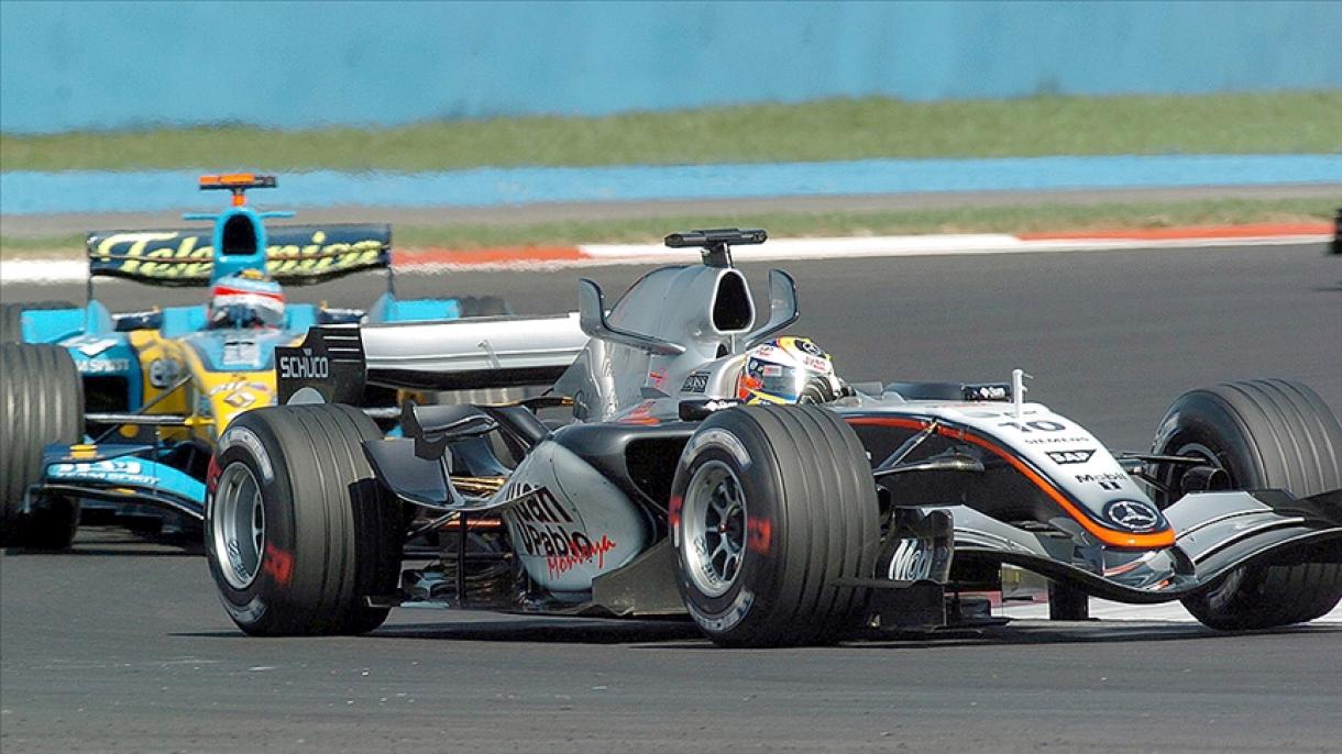 El piloto colombiano Montoya mantiene sus récords en la pista Istanbul Park de la Fórmula 1