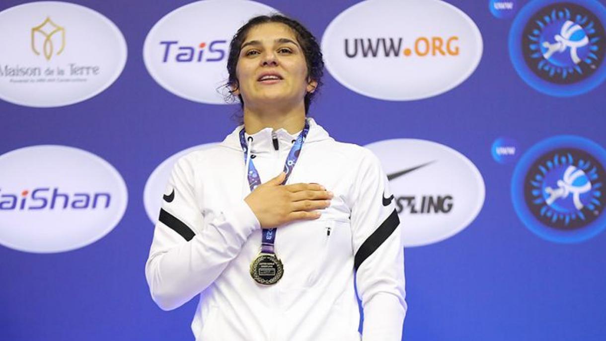 土耳其选手成为世界冠军