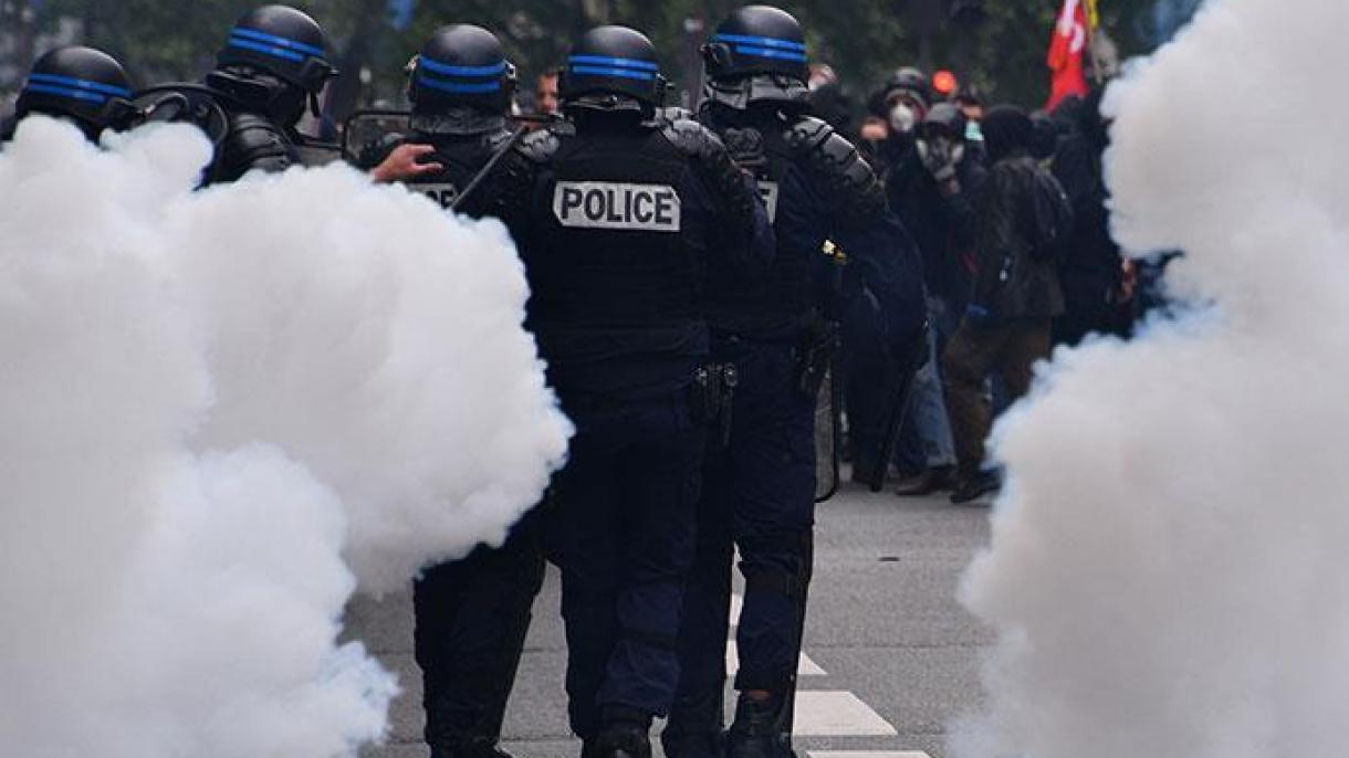 法国示威者再次抗议安全法案