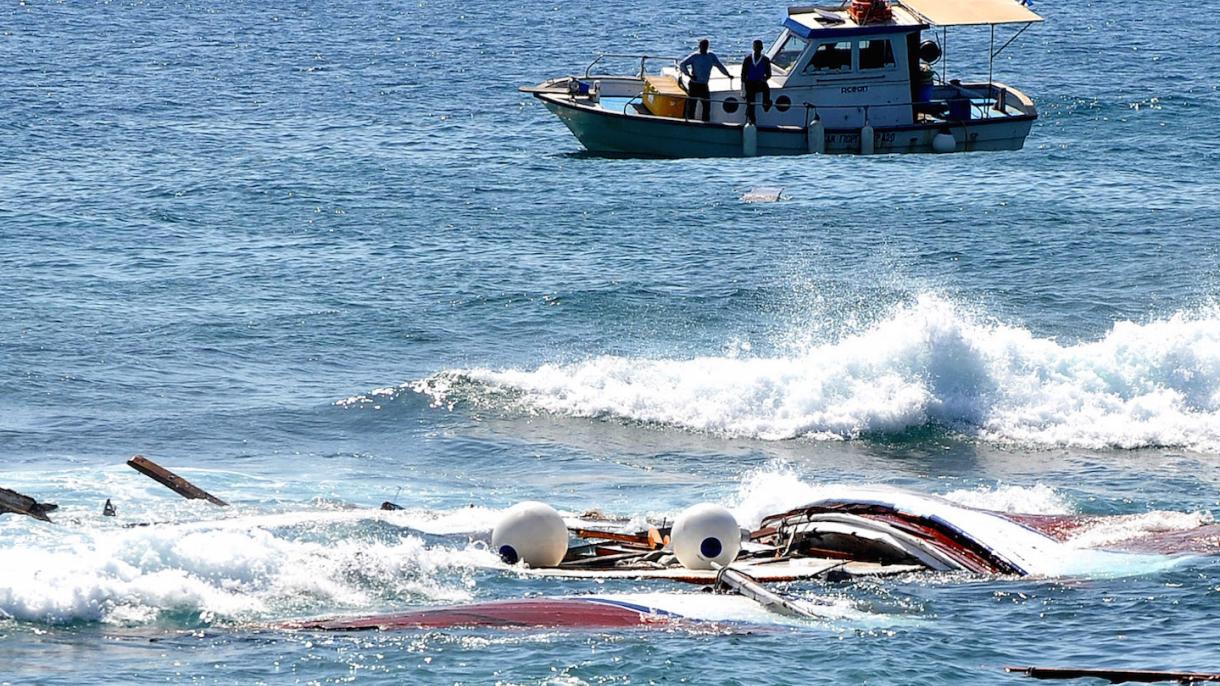 ازمیر میں مہاجرین کی کشتی غرقاب، سات افراد ہلاک