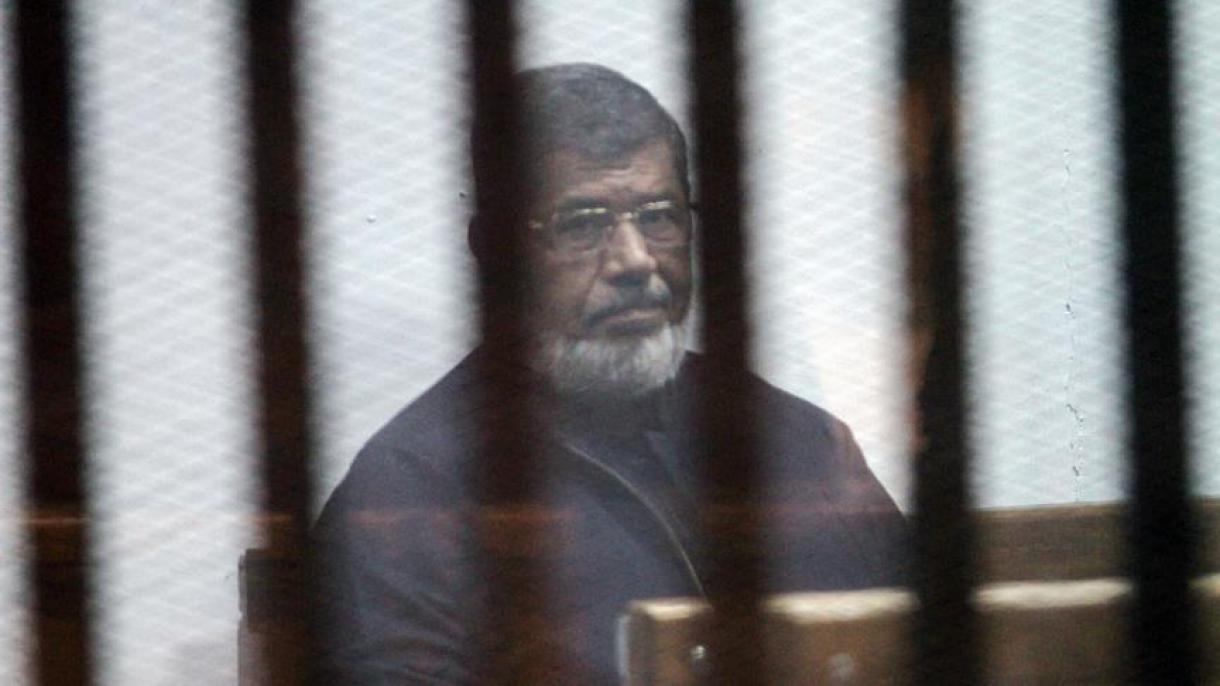 دعوت برای انجام بررسی های بین المللی در رابطه با دلیل مرگ ناگهانی محمد مرسی
