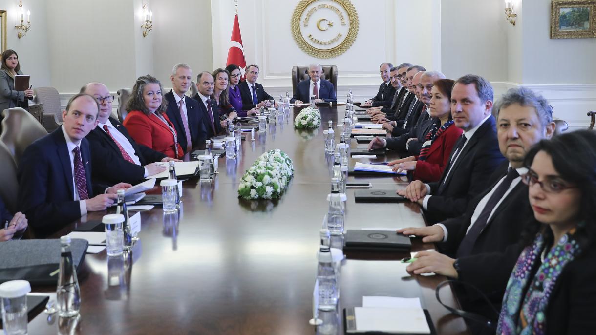 دیدار وزیر بازرگانی بین المللی انگلستان با نخست وزیر ترکیه