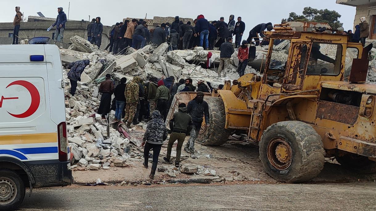 Cimereklär astında bäbi tudırdı