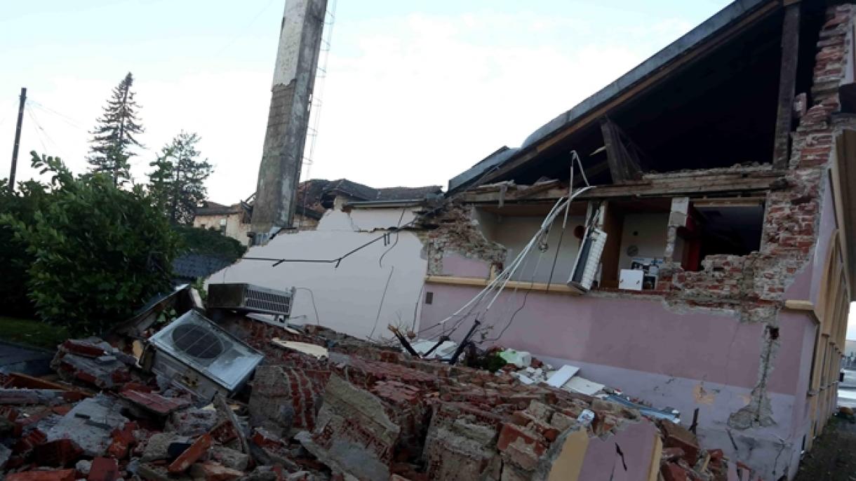 Terremoto deja al menos tres muertos y 60 heridos en China