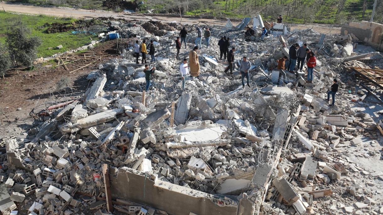 در اثر حملات هوایی اسرائیل به غزه،  زیرساخت های آن آسیب دید