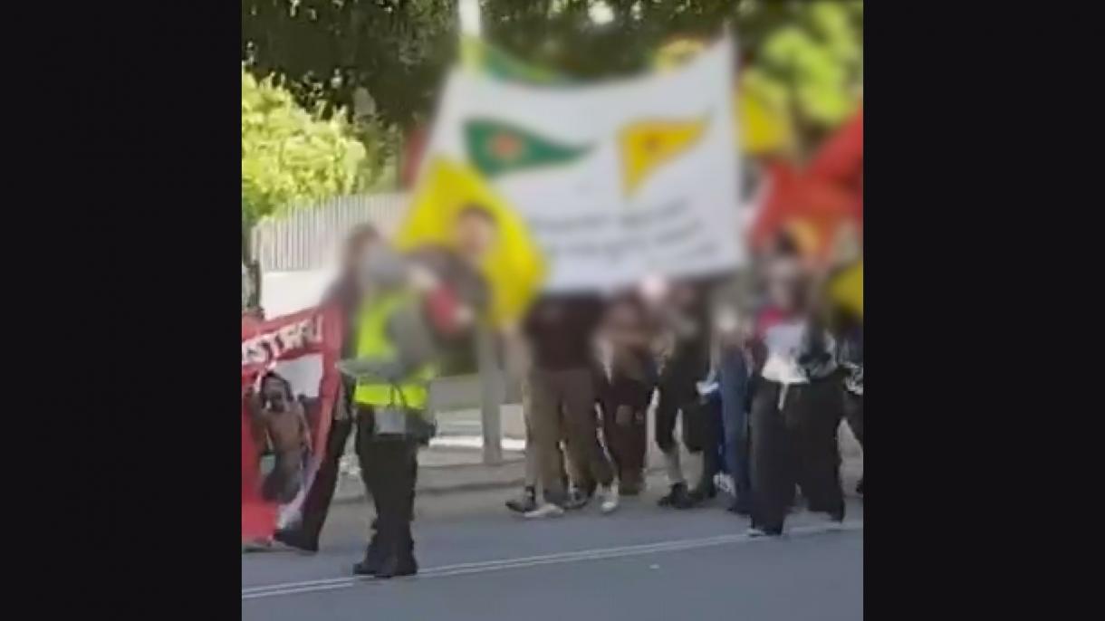 Svédországban tüntettek a PKK/YPG támogatói