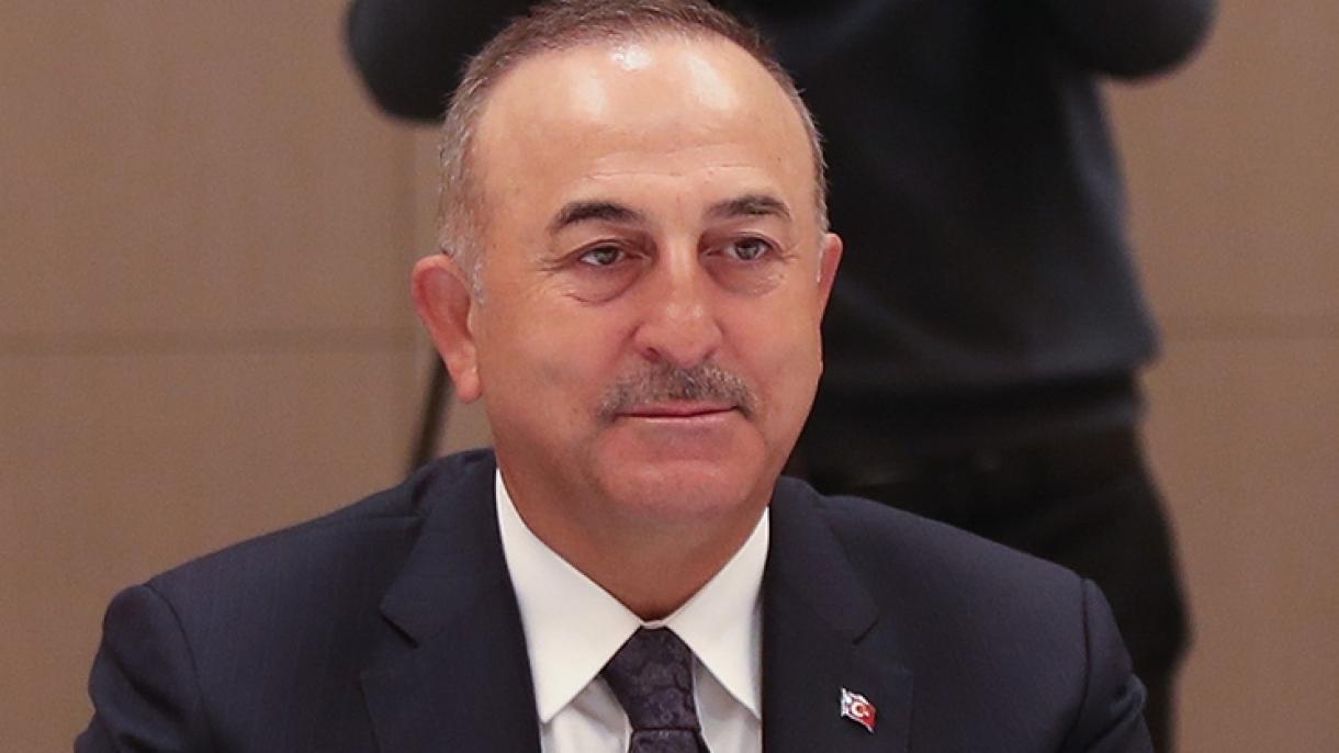 Çavuşoglu: "A Turquia continuará a defender a unidade territorial da Síria e a combater o terrorismo