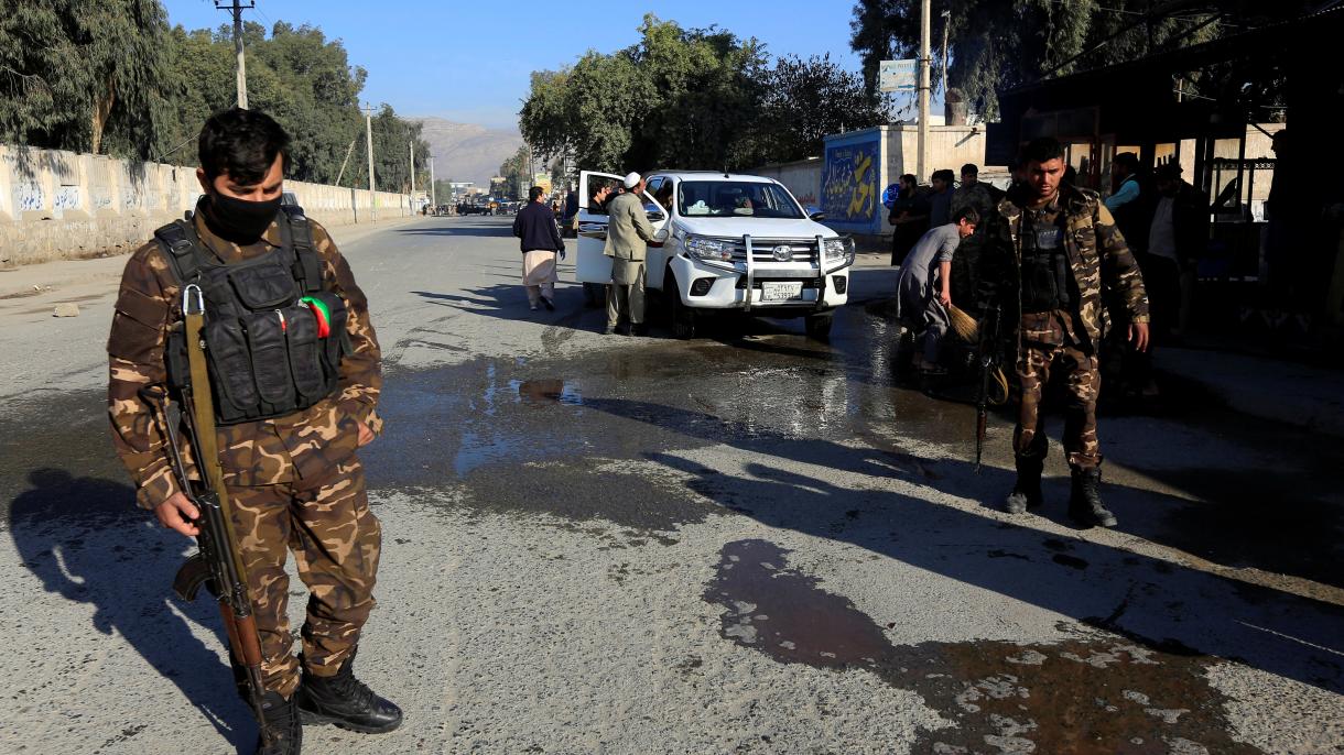Taliban qruplaşması Polis İdarәsinә hücum etdi, xәsarәt alanlar var