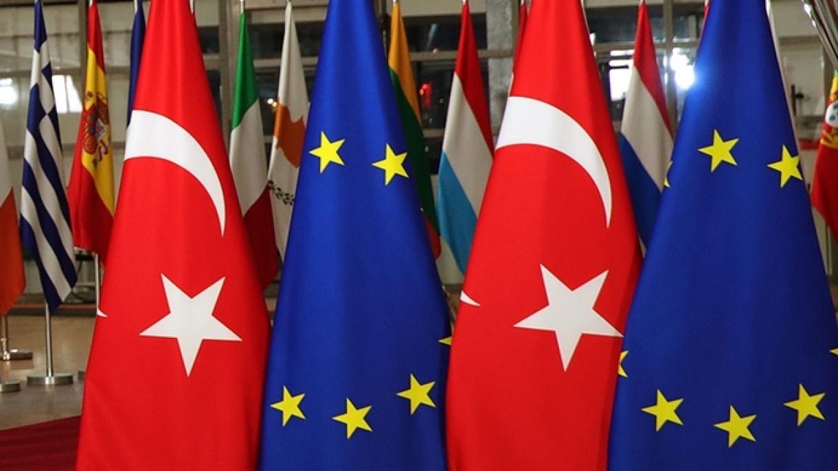 La Turchia reagisce alla decisione sull'allargamento dell'UE