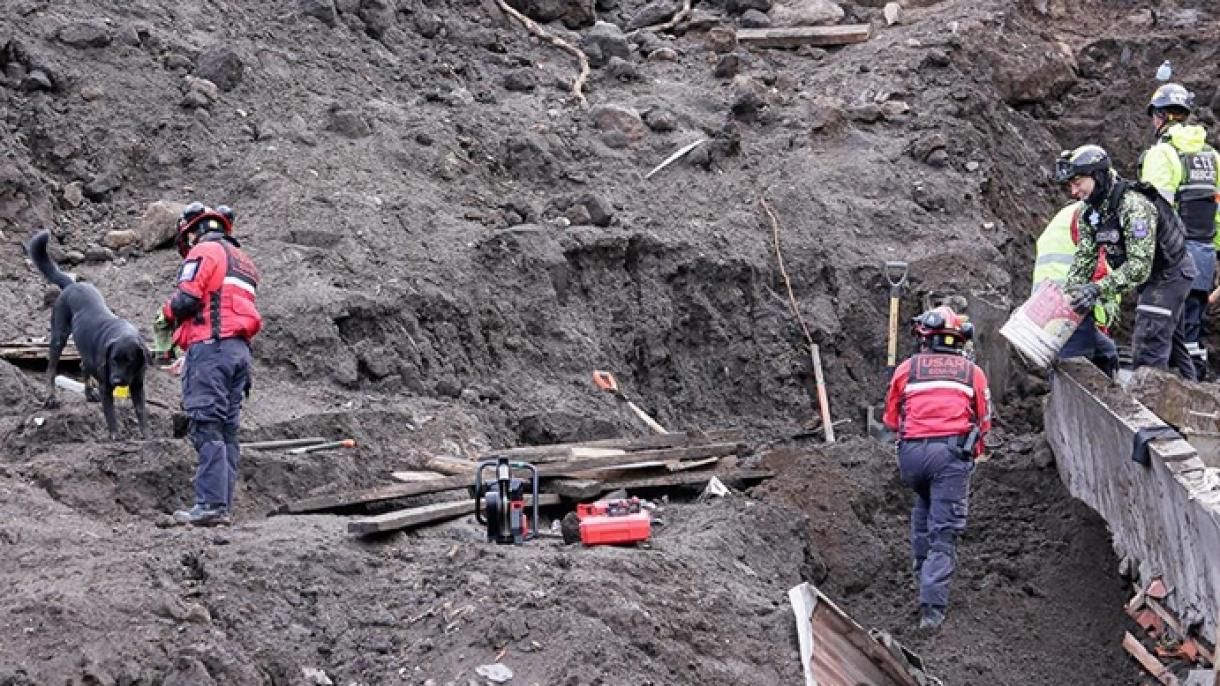 Se eleva el saldo de los fallecidos a causa del deslave en Alausí, Ecuador