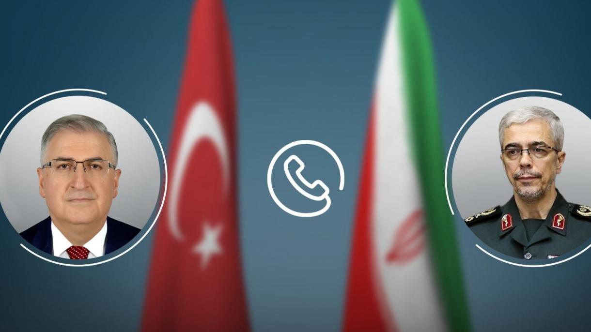 رایزنی تلفنی وزیر دفاع ملی ترکیه و رئیس ستاد کل نیروهای مسلح ایران